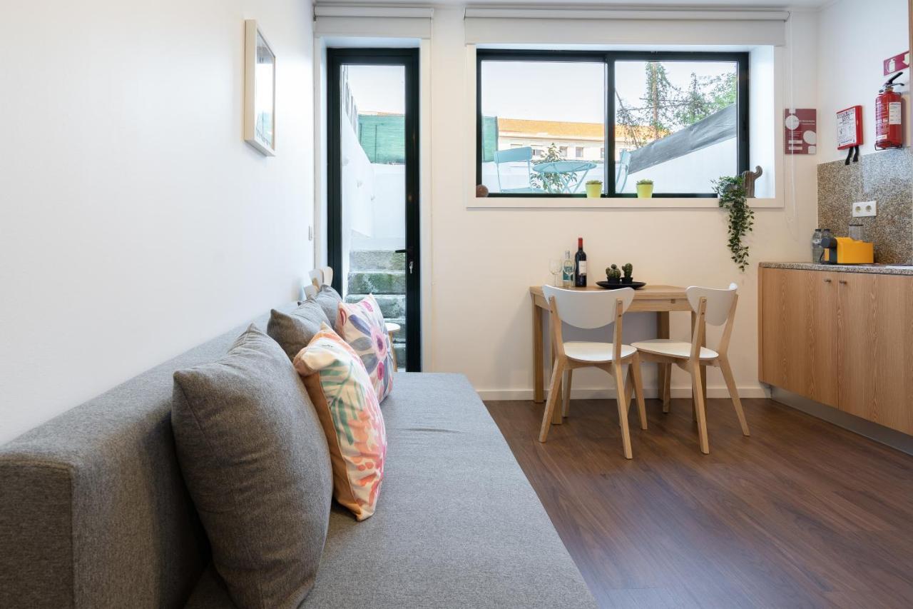 Host Wise - Modern Studios With Terrace - Walk Everywhere Porto Eksteriør bilde